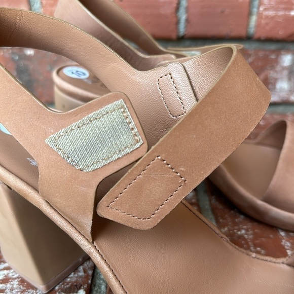 Naturalizer Genn-Rise Heeled Sandal Women's Sandal in Cookie Dough Size 10 - Picture 7 of 7